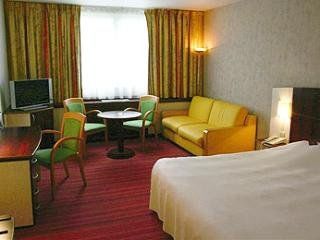 Mercure Parc Micaud - & Bar Hotel